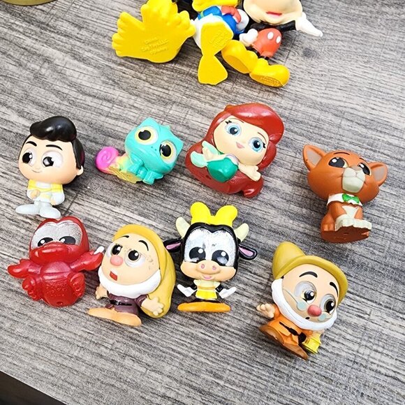 Lot Modern Vintage Disney Figures Doorables Toy Story The Muppets Barnie Pooh - Picture 9 of 11